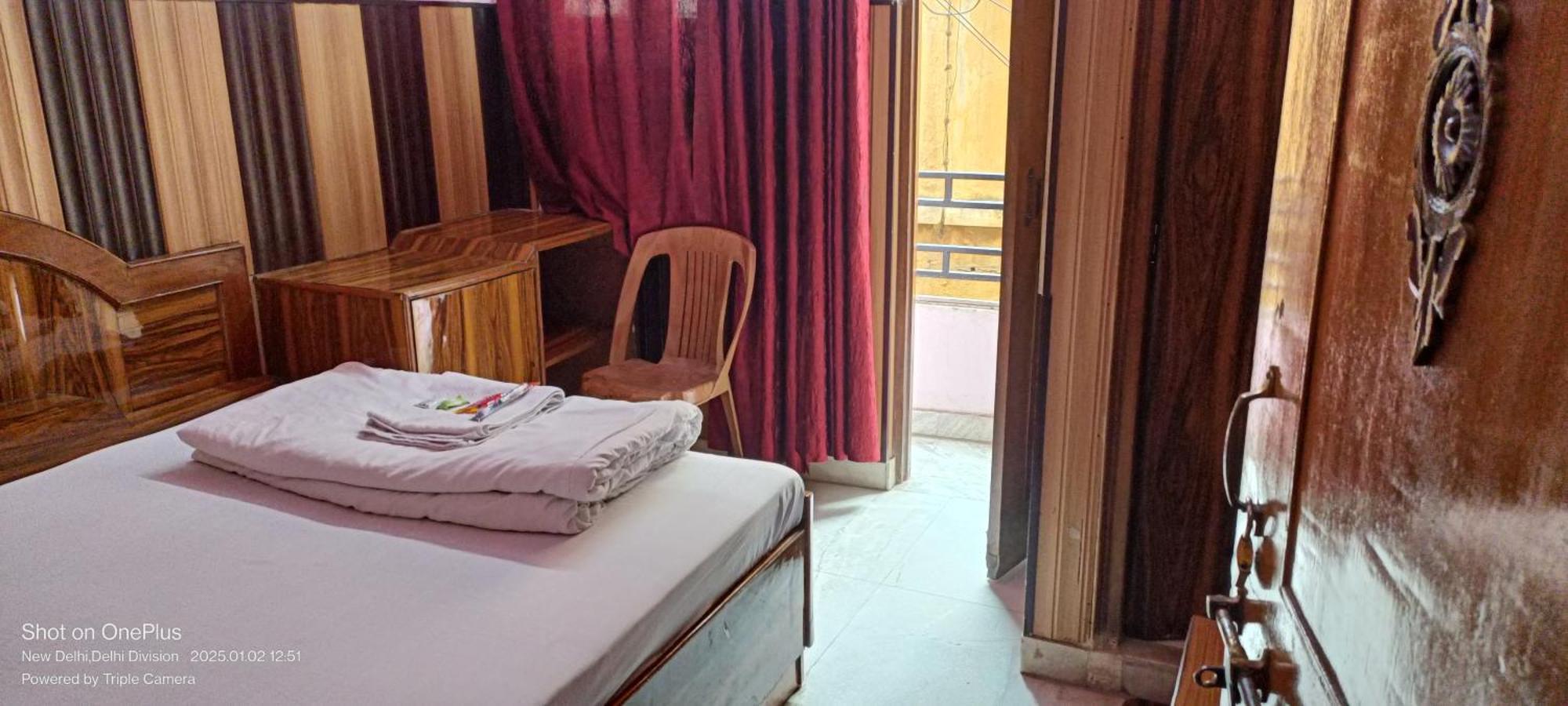 Mother Palace New Delhi Room photo